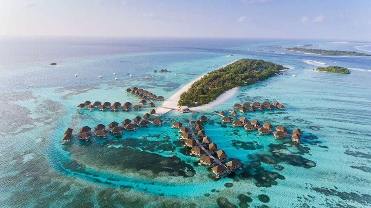 1. Maldives – Indian Ocean Paradise